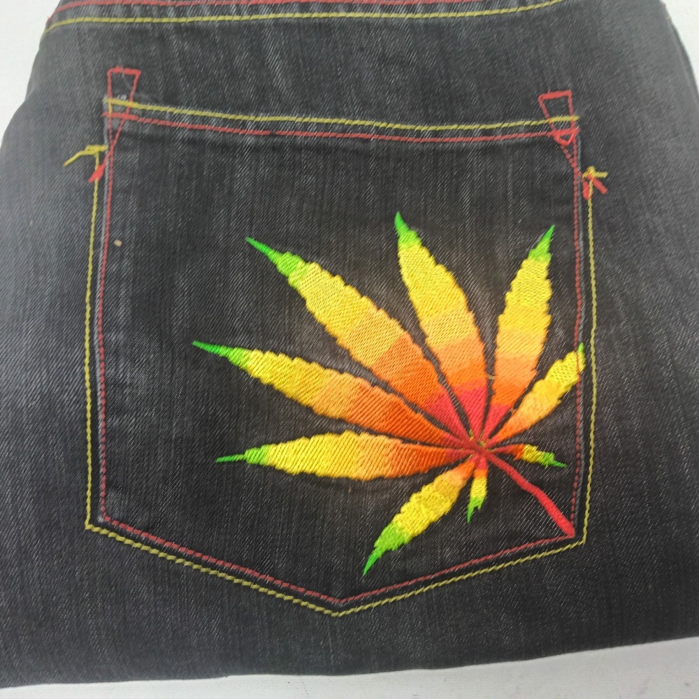 VICTORIOUS Jeans Y2K Weed‎ Pot Leaf Cannabis Blunt Size 42 x 32, Pre-owned